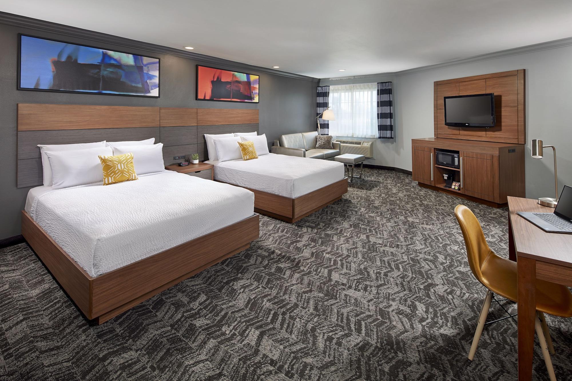 Studio Inn & Suites At Promenade Дауни Екстериор снимка